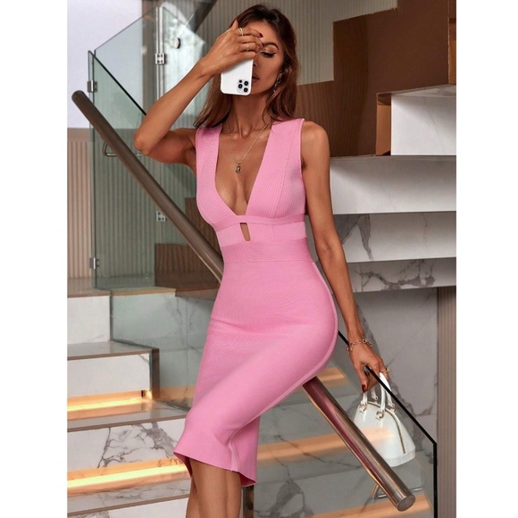 Bandage Bodycon Deep V Cut Out Pink Dress - Picture 5 of 11